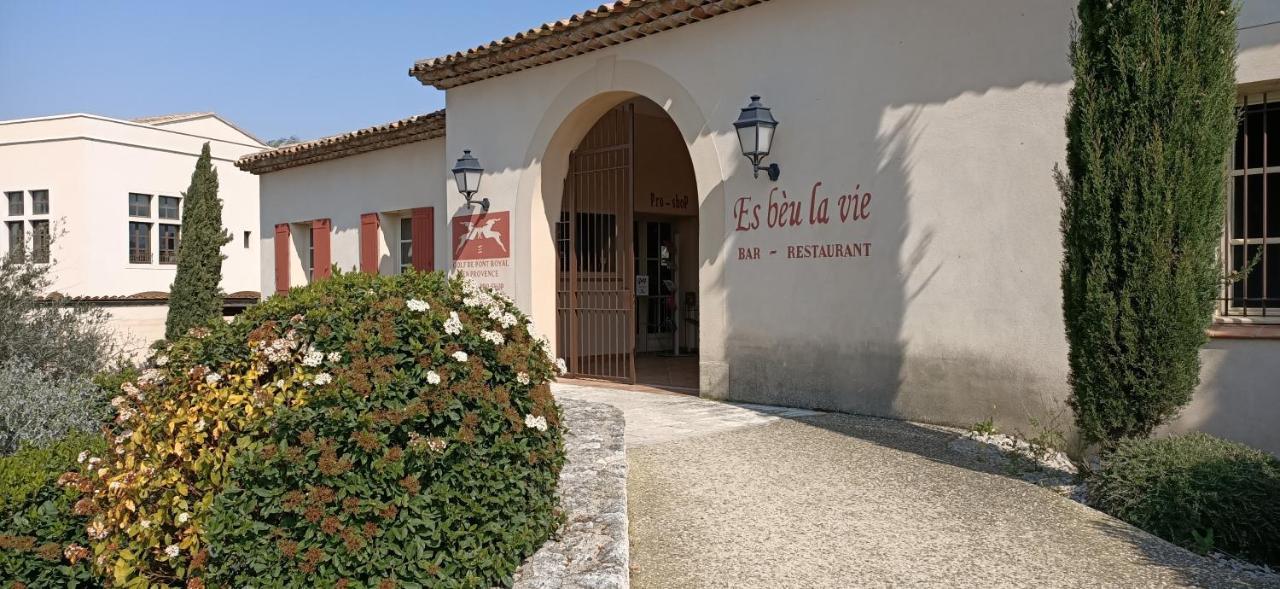 Charmant T2 Climatise Avec Belle Vue , Golf De Pont-Royal Mallemort Exterior photo